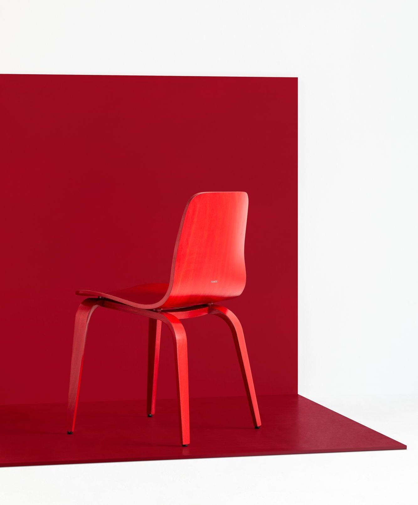 pawlak_stawarski_FAMEG-hips_main2